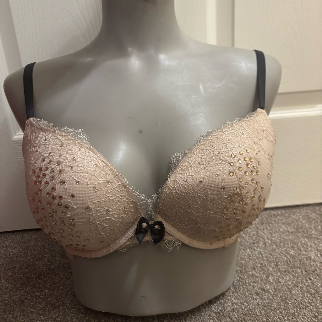 Victoria's Secret Cream And Black Push-Up Bra With Sparkly Embellishments